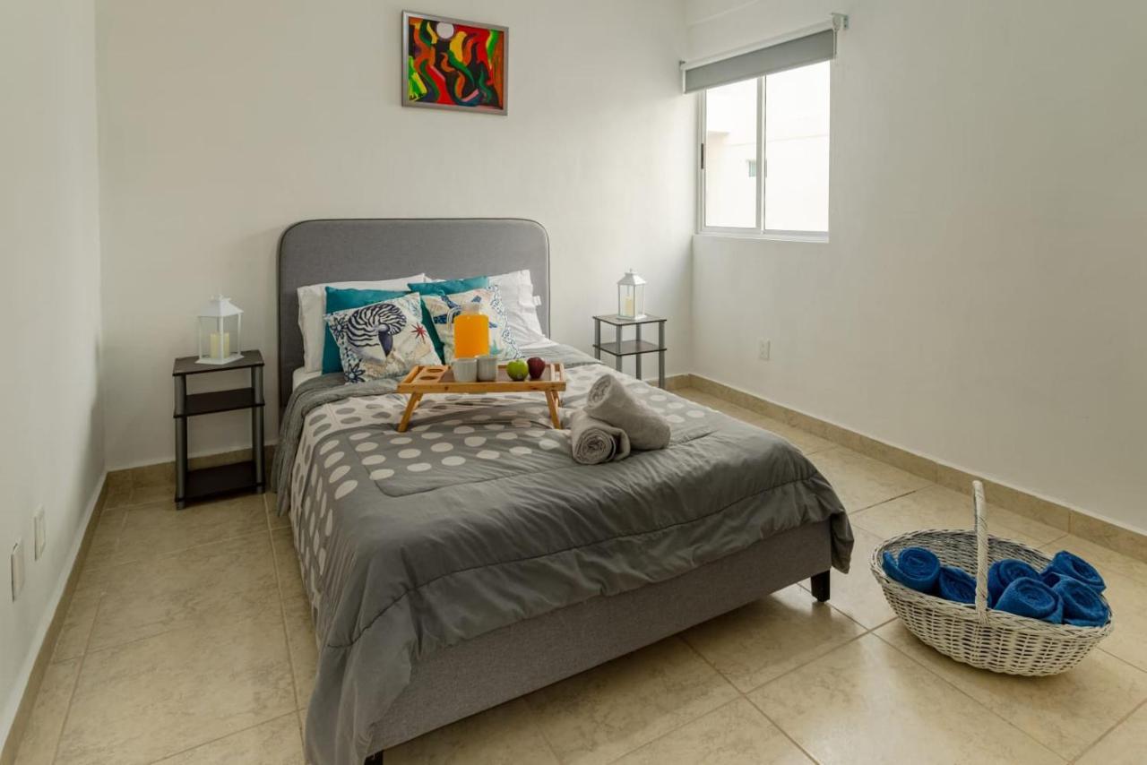 Exclusive Building 6 People 3 Cable Televisions 2 Swimming Pools Balcony, Villa Cancun Exterior photo