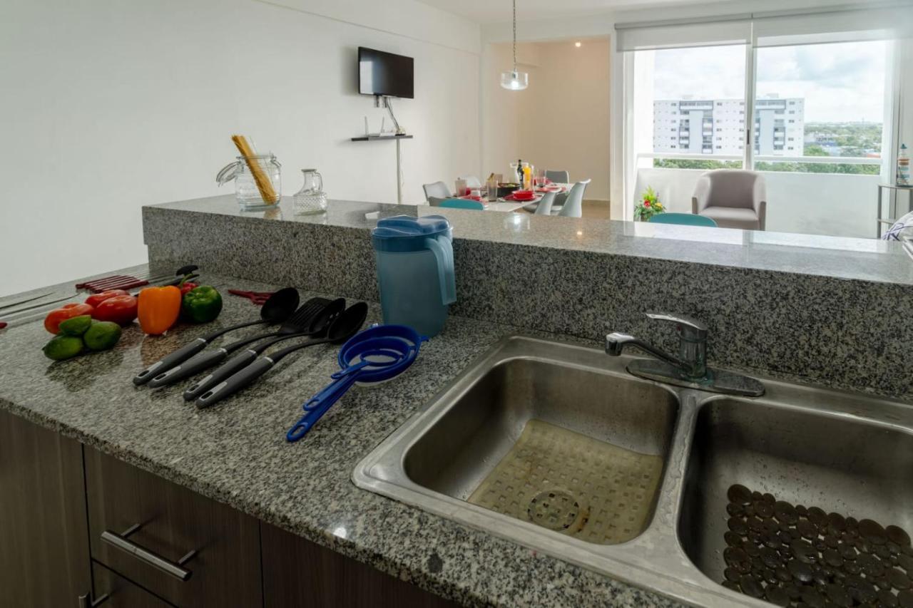 Exclusive Building 6 People 3 Cable Televisions 2 Swimming Pools Balcony, Villa Cancun Exterior photo